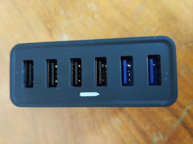 Chotech-six-USB-ports-charger-e1458217949873.jpg