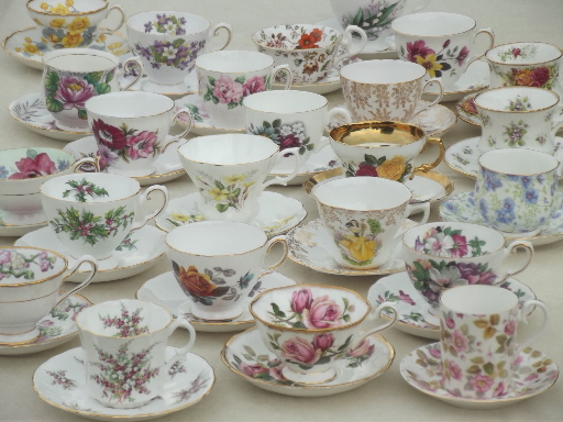 vintage-English-bone-china-tea-cup-saucer-collection-Royal-Albert-etc-Laurel-Leaf-Farm-item-no-u625145-1.jpg
